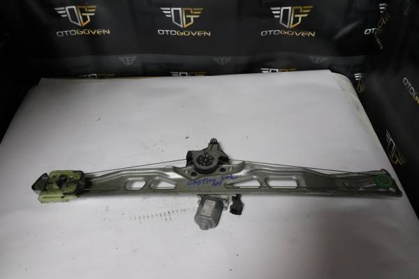 FORD CUSTOM 330 L 125 PS ÇIKMA PARÇA  ÖN CAM KRİKOSU